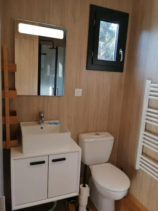 Joli Studio Indépendant En Bois Avec Jacuzzi Prive Fréjus Appartement
